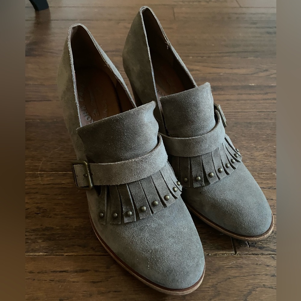 Suede thick wedge loafer